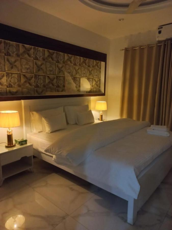 B&B Mumtaz City İslamabad Dış mekan fotoğraf
